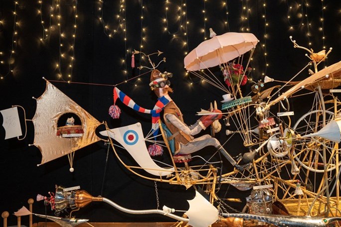 [Emett's dream machine.][La machine de rêve d'Emett.]